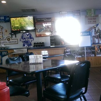 Paul's Neighborhood Bar - New American Near Me - Middleton, Wisconsin