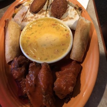 Loco Perro - El Grande combo platter - Mexican Near Me - East Hampton, Connecticut Loco Perro - El Grande combo platter - Mexican Near Me - East Hampton, Connecticut
