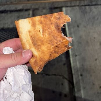 Sacco Pizza - Perfect underside - Pizza Near Me - New York, New York Sacco Pizza - Perfect underside - Pizza Near Me - New York, New York