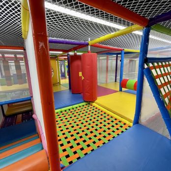 Kiddie Dome - Inside the play structure - Kids Activities Near Me - Butler, New Jersey