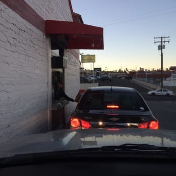 Del Taco - Drive thru... - Fast Food Near Me - Barstow, California