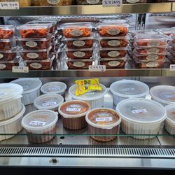 Mom's Refrigerator - Korean meal kits