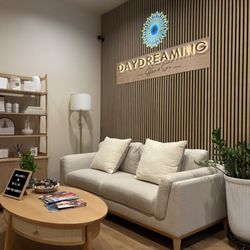 Daydreaming Head Spa