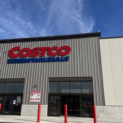 Costco Wholesale - Front entrance