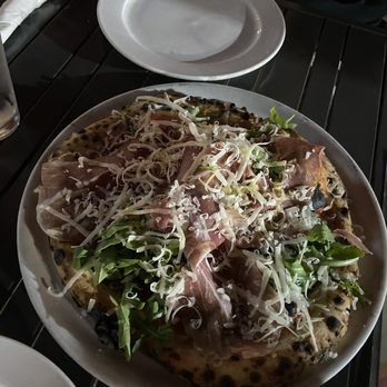 Scuola Vecchia Pizza e Vino - Keste' pizza. - Pizza Near Me - Coral Springs, Florida Scuola Vecchia Pizza e Vino - Keste' pizza. - Pizza Near Me - Coral Springs, Florida