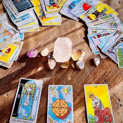 True Healers - Tarot card reading