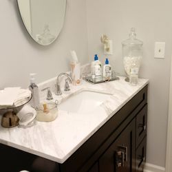 Indigo MedSpa - Bathroom