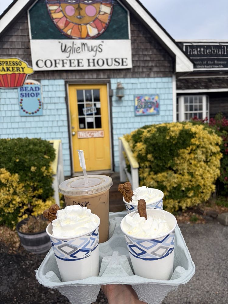 Uglie Mugs Coffee House Logo
