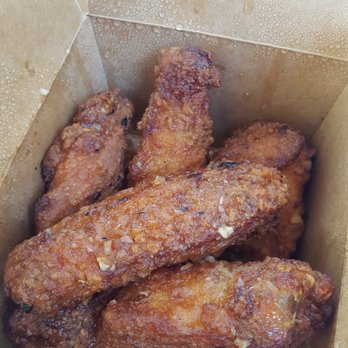 Blurr Kitchen - Chicken wings! - Asian Fusion Near Me - Santa Clara, California Blurr Kitchen - Chicken wings! - Asian Fusion Near Me - Santa Clara, California