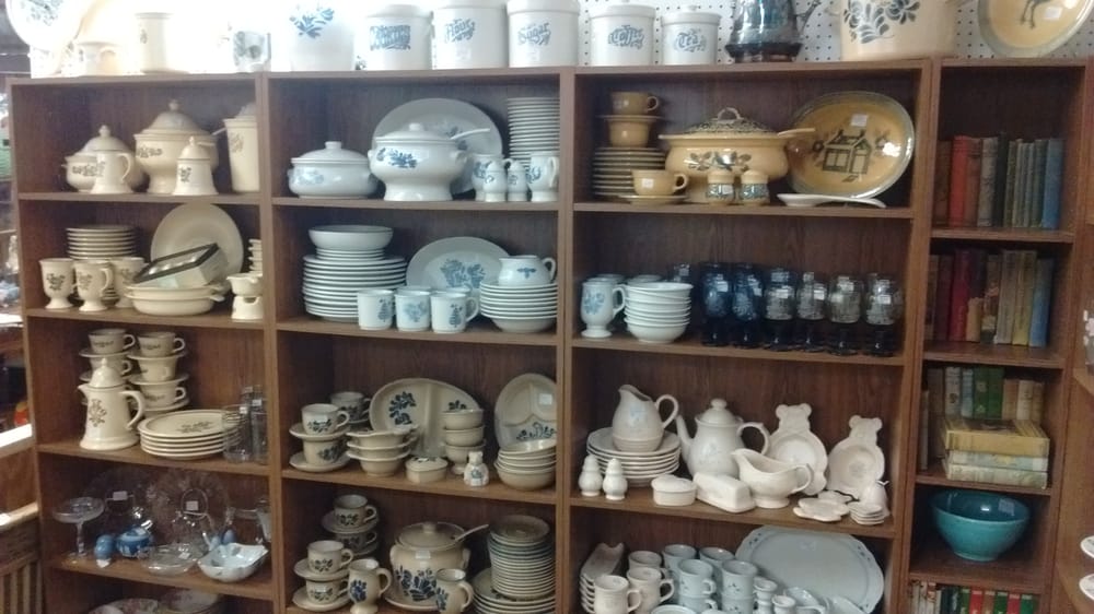 ARTICHOKE ANNIE’S ANTIQUE MALL Updated September 2024 29 Reviews