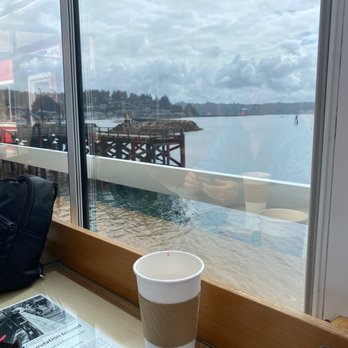 Bayscapes Gallery and Coffeehouse - How can you beat this to hang out drinking coffee - Art Galleries Near Me - Newport, Oregon Bayscapes Gallery and Coffeehouse - How can you beat this to hang out drinking coffee - Art Galleries Near Me - Newport, Oregon