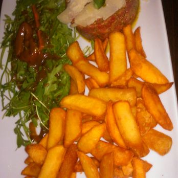 La Grenouille bleue - tartare à l'italienne restaurant "la grenouille bleue" - French Near Me - Paris, 75 La Grenouille bleue - tartare à l'italienne restaurant "la grenouille bleue" - French Near Me - Paris, 75