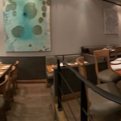 Bradleys Restaurant - Available seating