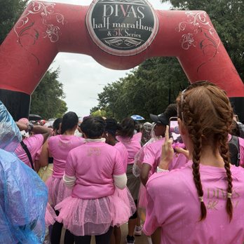 Diva’s Chicago Half Marathon & 5K - Starting line. They combined the 5k with the 1/2 marathon runners this year due this year's rain delay. - Races & Competitions Near Me - Chicago, Illinois