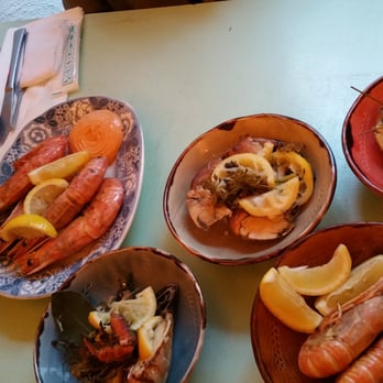 Oysters & Grill - Shrimps, crab claws - Seafood Near Me - København N, 84 Oysters & Grill - Shrimps, crab claws - Seafood Near Me - København N, 84