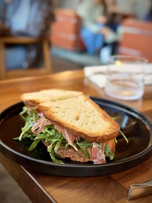 Nómade Tapas and Records by null