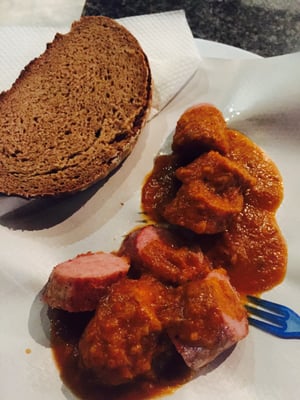 Leo's Sausage Stand by null