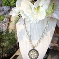 Green Mansions - The Elegant Muse Jewelry