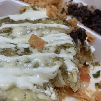 Coyote Crossing - Chicken Enchiladas de Pollo Dinner - Mexican Near Me - Conshohocken, Pennsylvania Coyote Crossing - Chicken Enchiladas de Pollo Dinner - Mexican Near Me - Conshohocken, Pennsylvania