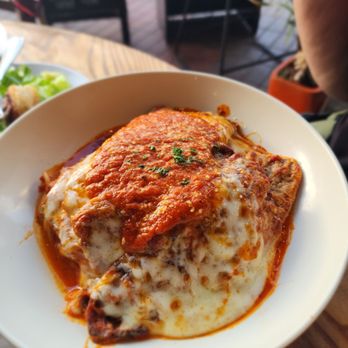 Repetti's Pizza and Provisions - Eggplant parmesan with spaghetti - Pizza Near Me - Honolulu, Hawaii Repetti's Pizza and Provisions - Eggplant parmesan with spaghetti - Pizza Near Me - Honolulu, Hawaii