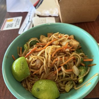 Banh Shop - Drunken noodles - Vietnamese Near Me - Dallas, Texas Banh Shop - Drunken noodles - Vietnamese Near Me - Dallas, Texas