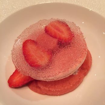 Hedone - Strawberry brilliance - British Near Me - London, XGL