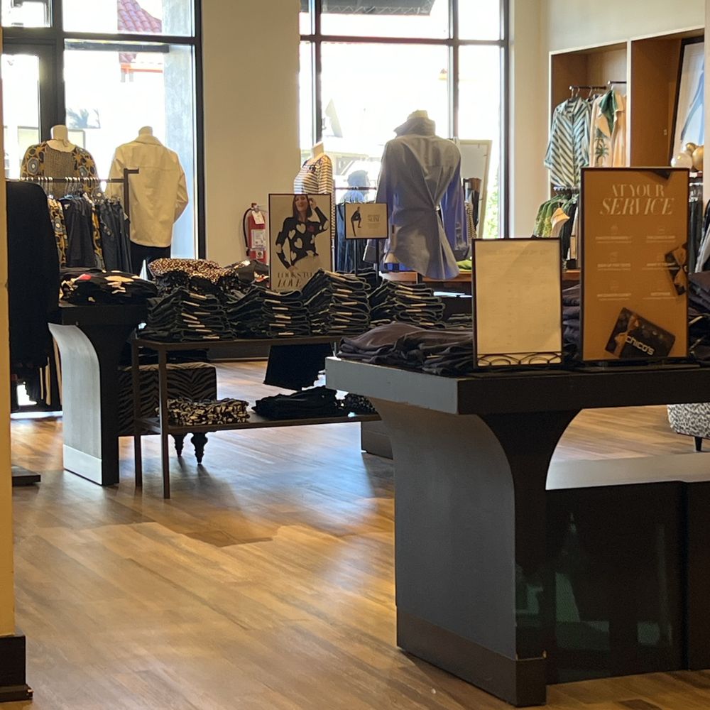 Chico's - Women's Clothing Near Me - Destin, Florida