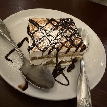 Jameson's Charhouse - Tiramisu - American Near Me - Skokie, Illinois Jameson's Charhouse - Tiramisu - American Near Me - Skokie, Illinois