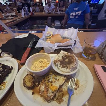Texas Roadhouse - Steakhouses Near Me - Bakersfield, California Texas Roadhouse - Steakhouses Near Me - Bakersfield, California
