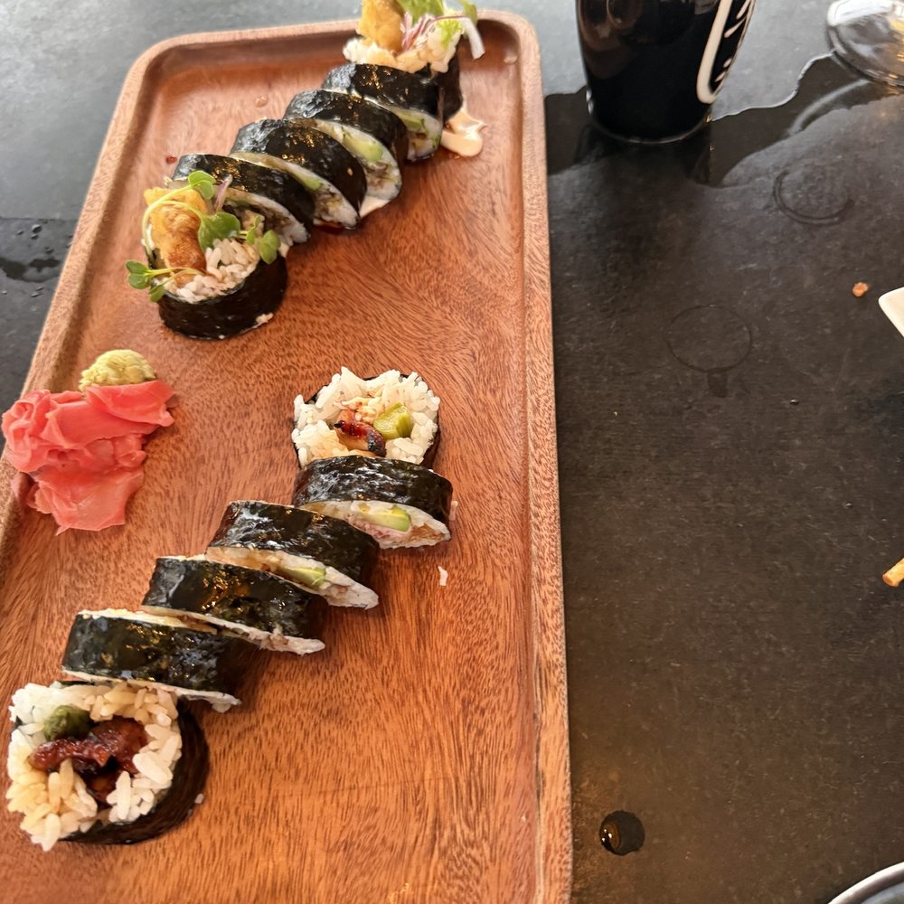 The Royal Lanai - green dream and crispy crab rolls - Sushi Bars Near Me - Lihue, Hawaii