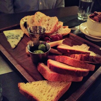 The Roosevelt Room - Cheese plate - Cocktail Bars Near Me - Austin, Texas The Roosevelt Room - Cheese plate - Cocktail Bars Near Me - Austin, Texas