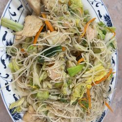 Great Wall Restaurant - Rice Noodles