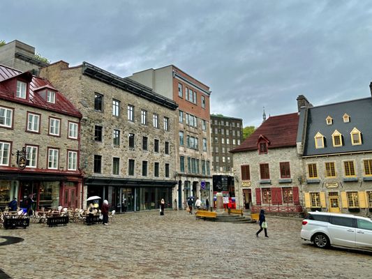 Royal Place by null