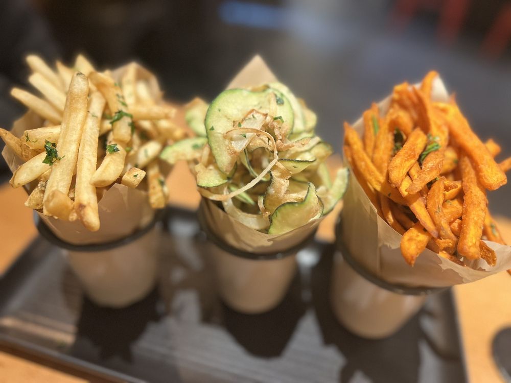 Roam Artisan Burgers