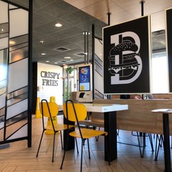McDonald's - Seating