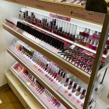 Ulta Beauty - Cosmetics & Beauty Supply Near Me - Vancouver, Washington