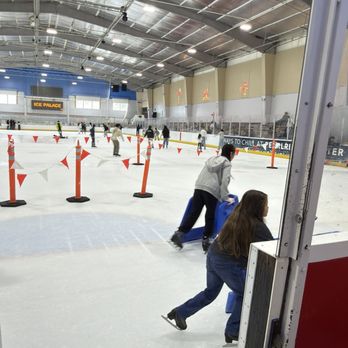 Ice Palace - Skating Rinks Near Me - Honolulu, Hawaii