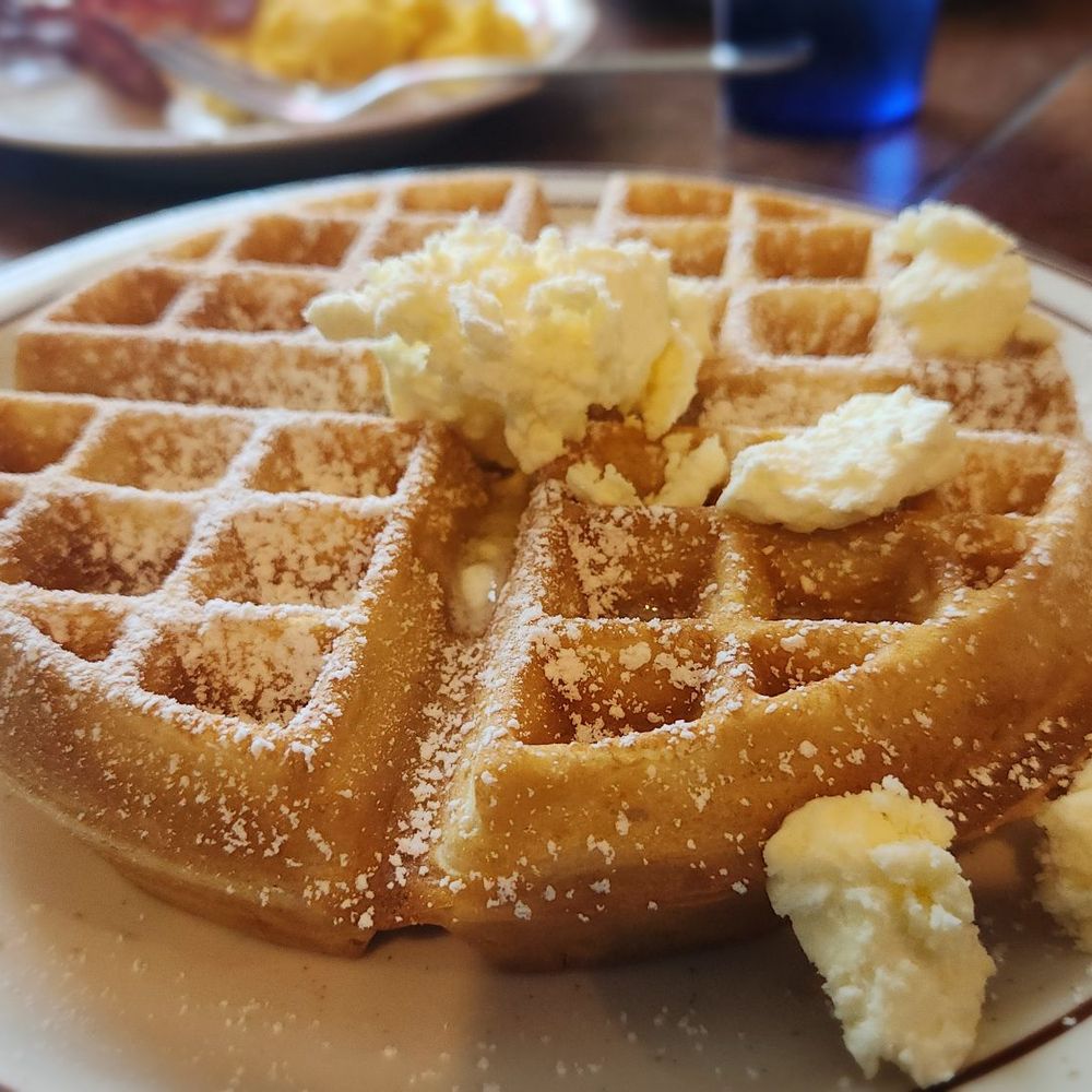 Annie's Cafe - Temecula - Waffle - Breakfast & Brunch Near Me - Temecula, California