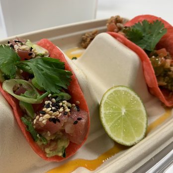 Malibu Taco - Tacos (L ahi tuna, R pork chorizo) - Tacos Near Me - Fairfield, Connecticut Malibu Taco - Tacos (L ahi tuna, R pork chorizo) - Tacos Near Me - Fairfield, Connecticut