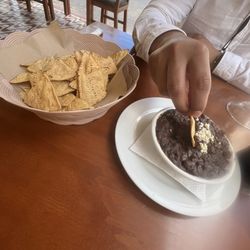 Los Portales