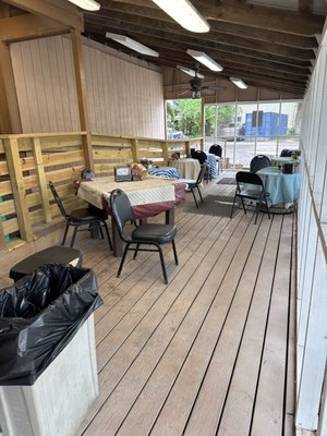 Lee's Farmers Market by null