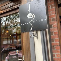 Mama Cucina