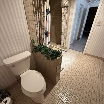 DesignCraft Kitchen & Bath - General Contractors Near Me - Tampa, Florida DesignCraft Kitchen & Bath - General Contractors Near Me - Tampa, Florida