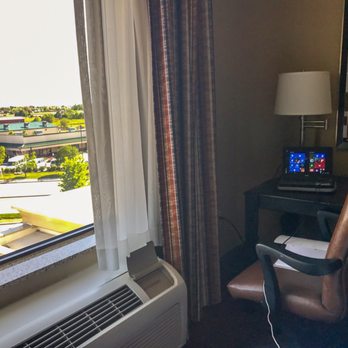 Hampton Inn Denver Northeast-Brighton - Great workstation area that I can absolutely feel comfortable utilizing. - Hotels Near Me - Brighton, Colorado Hampton Inn Denver Northeast-Brighton - Great workstation area that I can absolutely feel comfortable utilizing. - Hotels Near Me - Brighton, Colorado