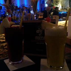 Mocca Cocktailbar & More - Turn off the Lights ist sehr, sehr lecker (links)