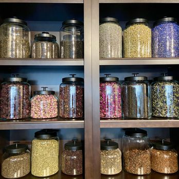 Commune A Tea - Commune à Tea herb jars - Herbal Shops Near Me - Laconia, New Hampshire