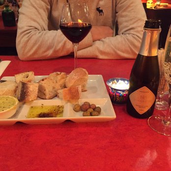 Restaurant Luna - Argentine Near Me - Amsterdam, New Hampshire