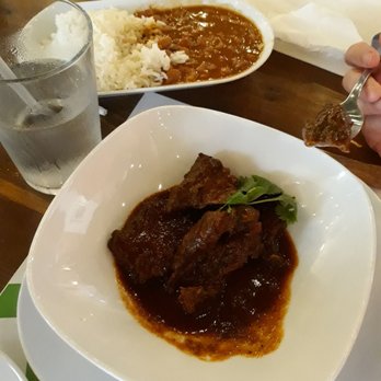 Aleida's Kitchen - Stewed beef with red beans and rice. - Dominican Near Me - Brandon, Florida