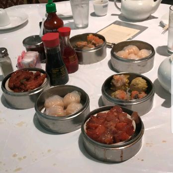 Ocean Palace - Chicken feet, pork tendon, shrimp dumplings and pork dumpings. The tea is really good also! - Dim Sum Near Me - Houston, Texas Ocean Palace - Chicken feet, pork tendon, shrimp dumplings and pork dumpings. The tea is really good also! - Dim Sum Near Me - Houston, Texas
