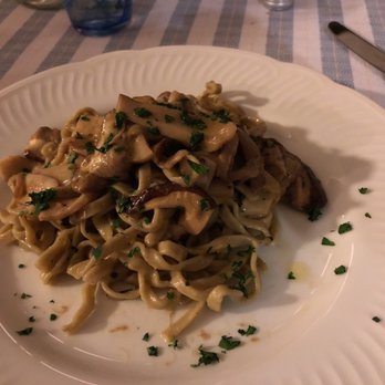 Vicovetere - Tagliolini ai porcini - Lumbard Near Me - Gargnano, BS